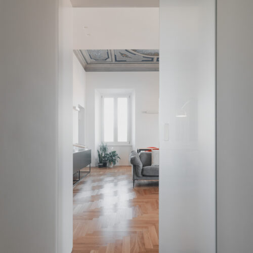 1 B0037279 ingresso soggiorno parquet spina pesce