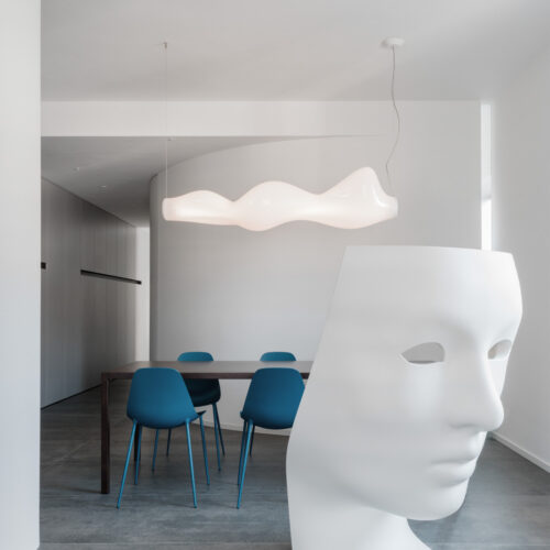 4 B0037544 soggiorno tavolo da pranzo e sedie opinion ciatti luce artemide emprico sospensione poltrona driade nemo